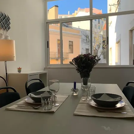 Charming In Principle Real Lisbona